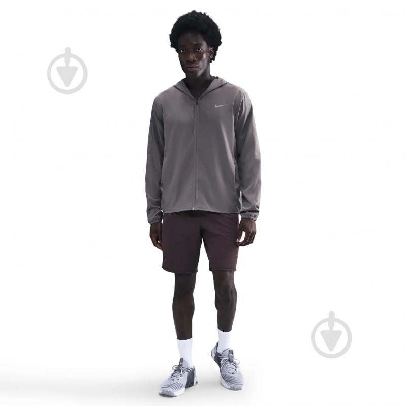 Ветровка мужская Nike Nike Form FB7482-289 р.S коричневая - фото 1