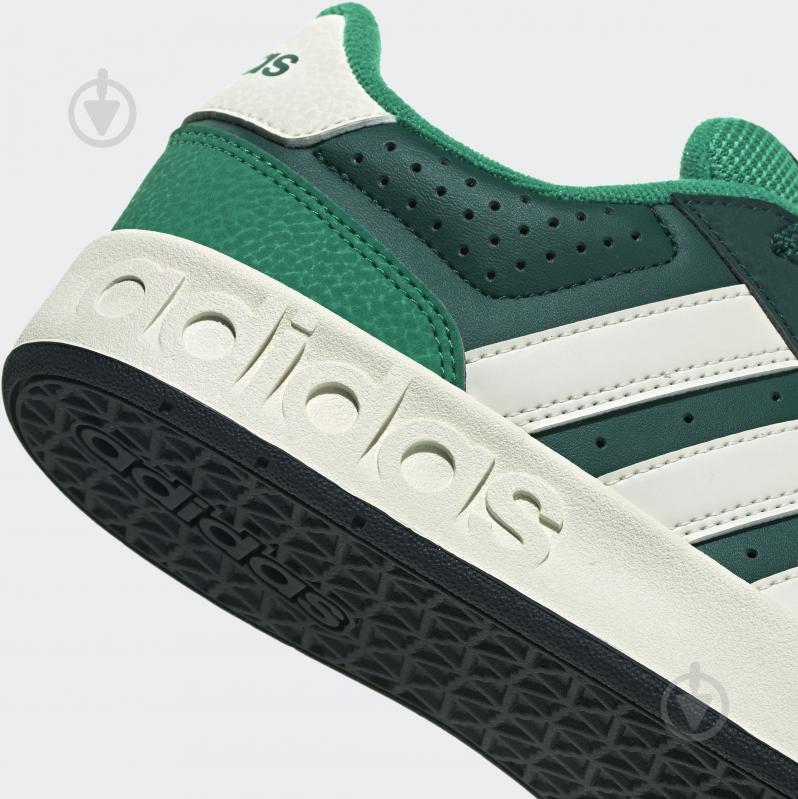 Кроссовки для мальчиков Adidas BREAKBASE J KI1967 р.35 1/2 зеленые - фото 2