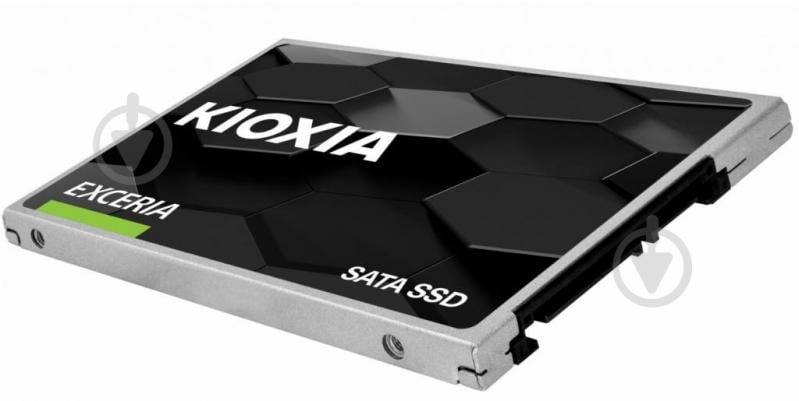 SSD-накопичувач KIOXIA Exceria 960GB 2,5" SATA III TLC (LTC10Z960GG8) - фото 2