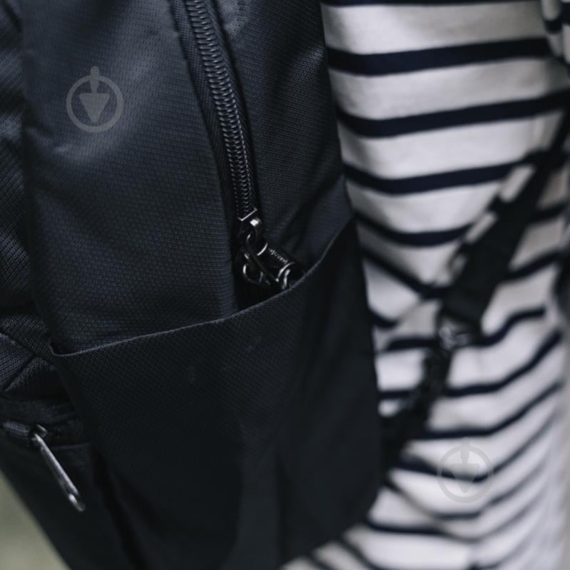 Рюкзак Pacsafe Daysafe backpack 13" black (20520100) - фото 5 Рюкзак Pacsafe Daysafe backpack 13" black (20520100) - фото 5