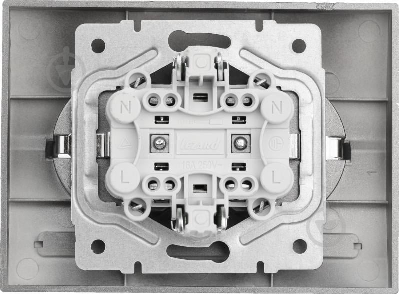 Розетка подвійна із заземленням Lezard Deriy 16 А 250 В без шторок темно-сірий металік 702-2929-127В - фото 3
