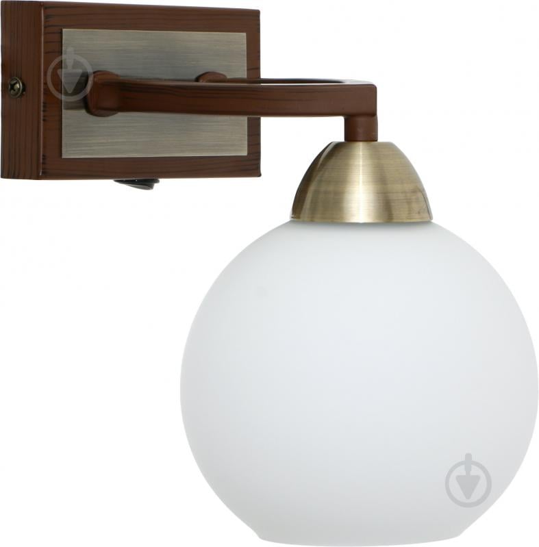 Бра Altalusse 1x40 Вт E14 орех - фото 1 Бра Altalusse 1x40 Вт E14 орех - фото 1