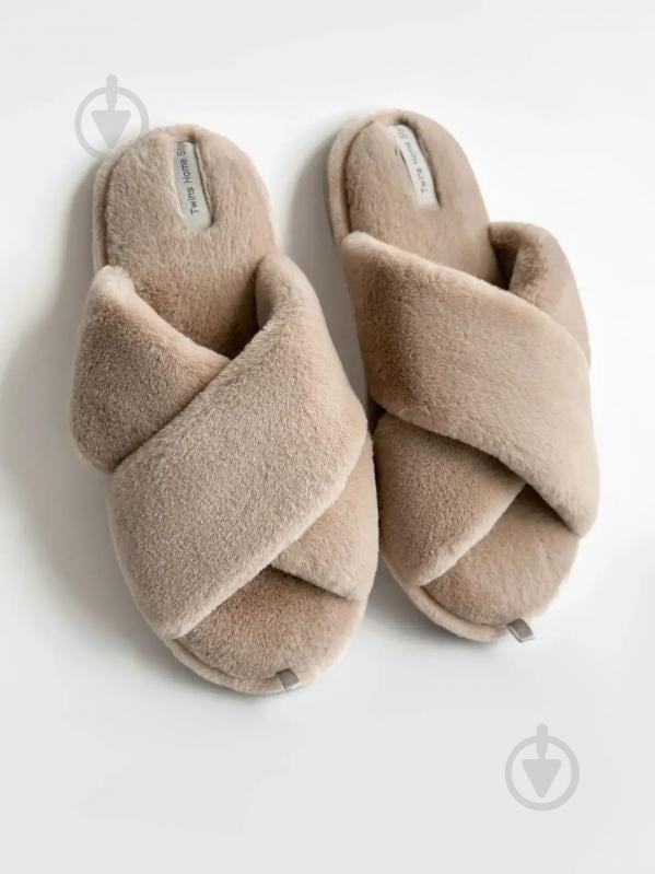 Тапки домашние Twins меховые перекрест 15130 р.40 бежевый - фото 2 Тапки домашние Twins меховые перекрест 15130 р.40 бежевый - фото 2