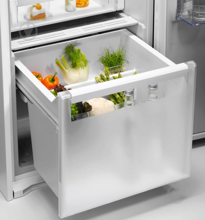Вбудовуваний холодильник Electrolux ERD6DE18S1 - фото 5