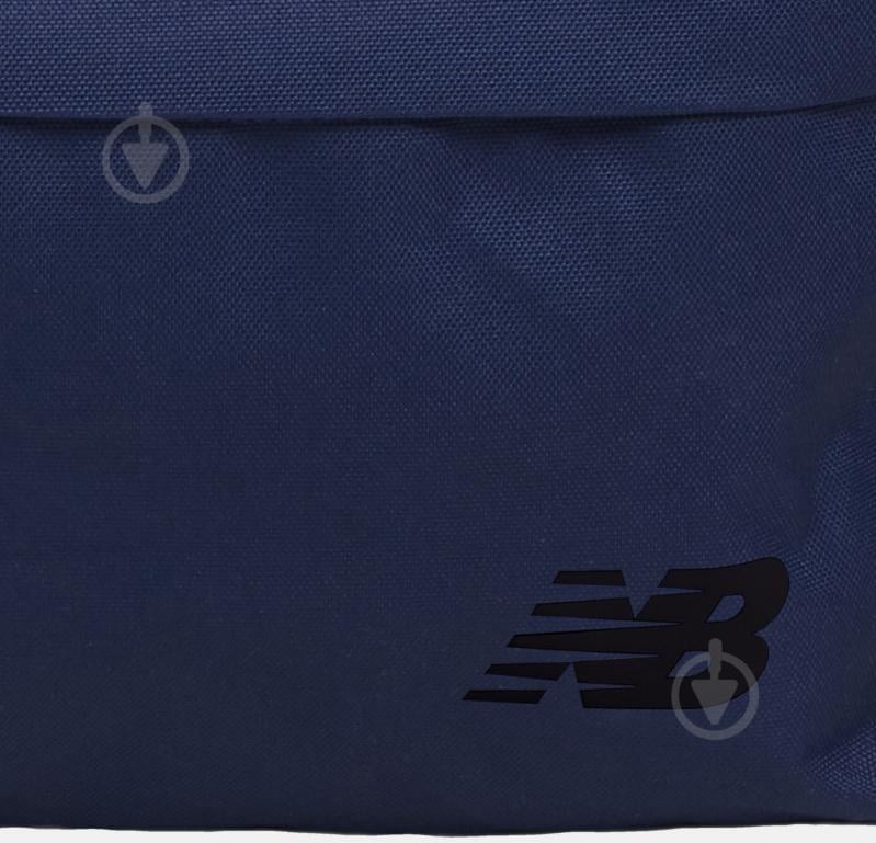 Рюкзак New Balance Essential Backpack LAB53511NNY 17 л синий - фото 4 Рюкзак New Balance Essential Backpack LAB53511NNY 17 л синий - фото 4