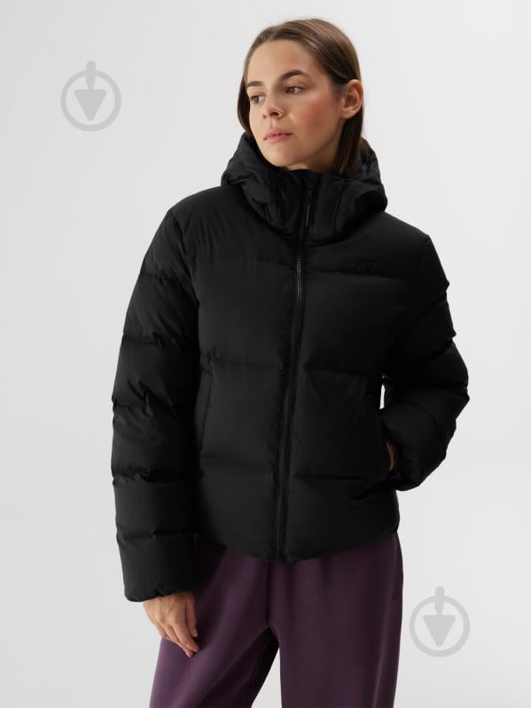 Пуховик жіночий зимовий 4F DOWN JACKET F481 4FWAW24TDJAF481-20S р.XL чорний - фото 1