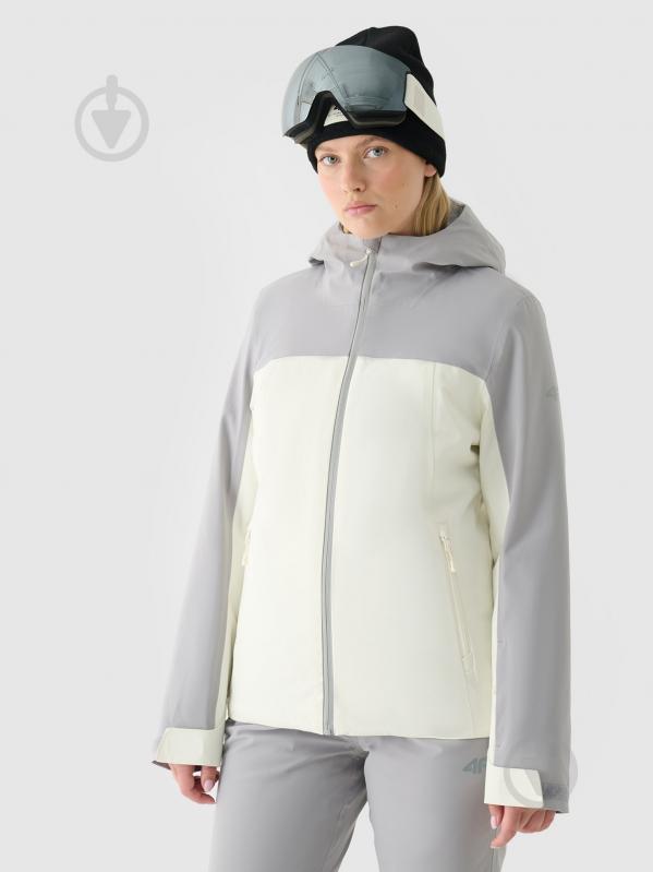 Куртка жіноча зимова 4F TECHNICAL JACKET F572 4FWAW24TTJAF572-27S р.XS сіра - фото 1 Куртка жіноча зимова 4F TECHNICAL JACKET F572 4FWAW24TTJAF572-27S р.XS сіра - фото 1