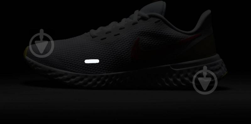 Кросівки жіночі літні Nike Revolution 5 BQ3207-107 р.35,5 білі - фото 8