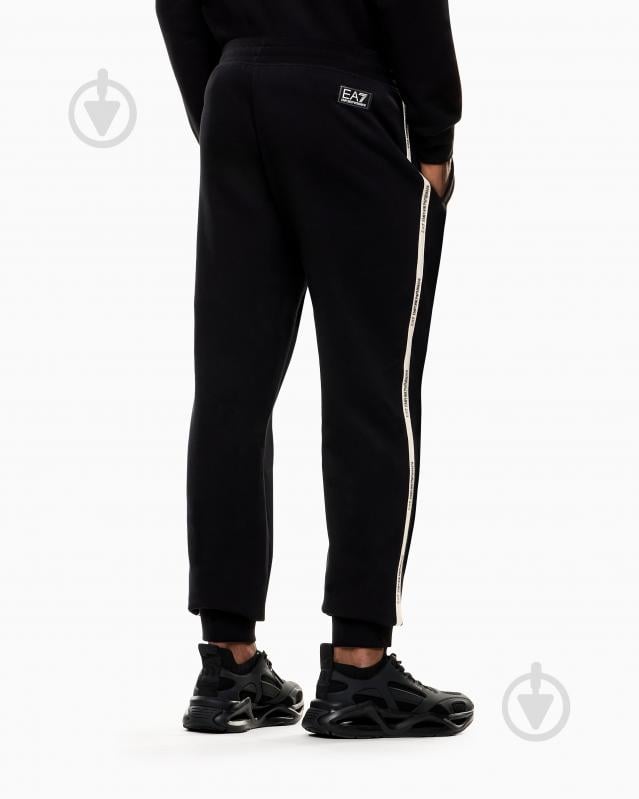 Штани EA7 LOGO SERIES M TAPE PANTS CH BR 7M000974-AF10377-UC001 р. S чорний - фото 2 Штани EA7 LOGO SERIES M TAPE PANTS CH BR 7M000974-AF10377-UC001 р. S чорний - фото 2