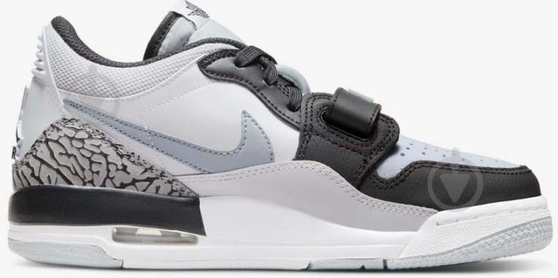 Air jordan sale legacy 312 women's