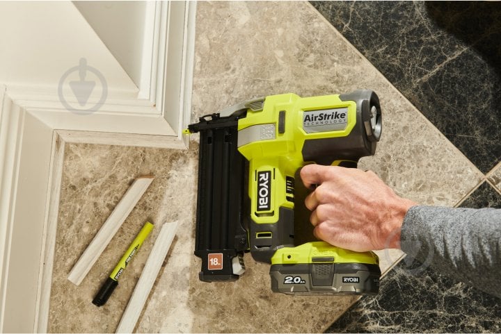 Степлер аккумуляторный RYOBI ONE+ R18GN18-0 - фото 6