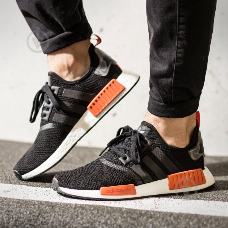 Кроссовки мужские Adidas NMD R1 AQ0882 р.42 2/3 черные - фото 2