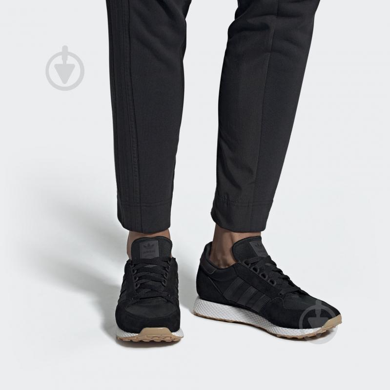 Кроссовки мужские Adidas Forest Grove CG5673 р.44 черные - фото 10