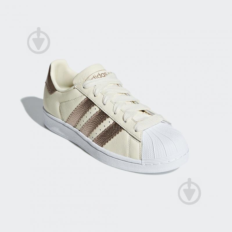 Кросівки жіночі зимові Adidas SUPERSTAR W CG6449 р.40 білі - фото 4