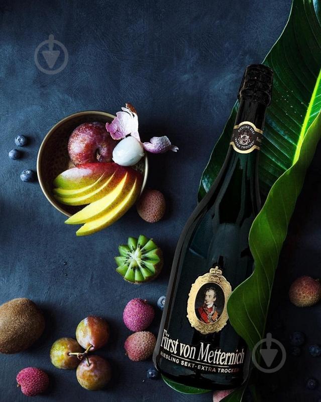Вино игристое Furst von Metternich Riesling белое сухое 0,75 л - фото 4 Вино игристое Furst von Metternich Riesling белое сухое 0,75 л - фото 4
