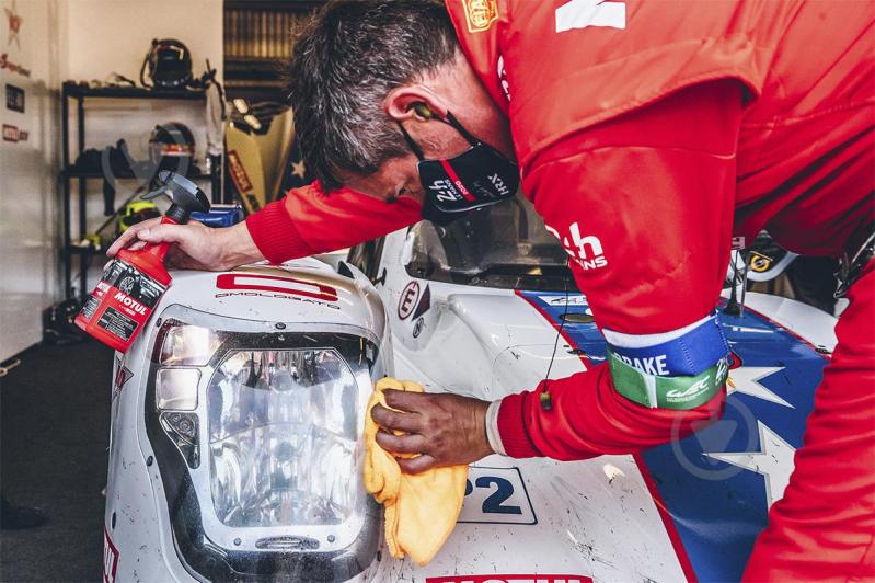 Очиститель от следов насекомых Motul Insect Remover 500 мл - фото 5