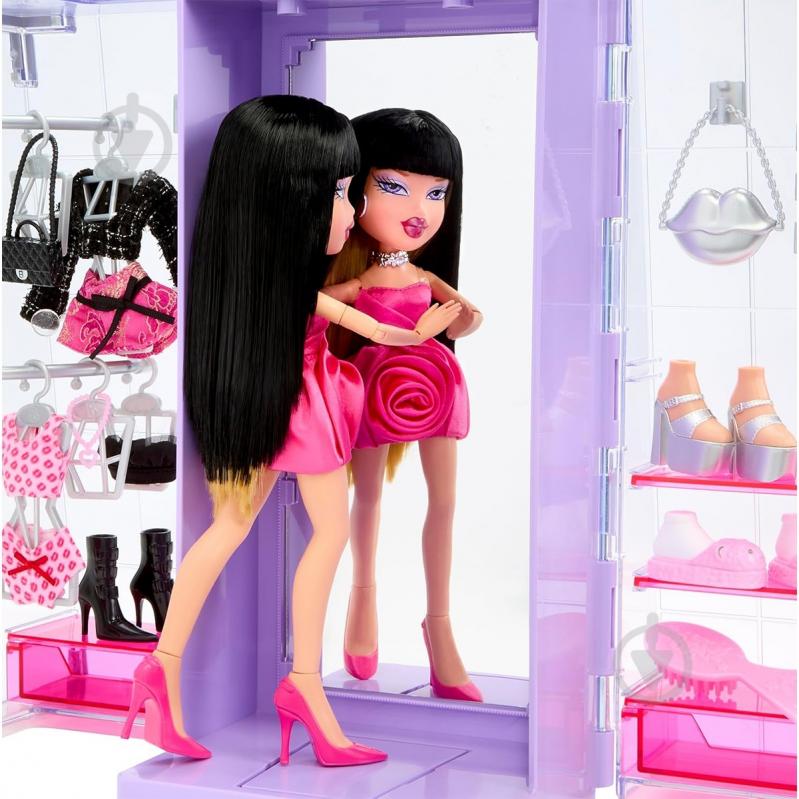 Кукольный набор BRATZ "Модный гардероб" — Дана 247241 - фото 3 Кукольный набор BRATZ "Модный гардероб" — Дана 247241 - фото 3