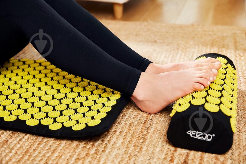 Килимок акупунктурний 4fizjo з валиком Classic Mat Аплікатор Кузнєцова 4FJ0086 Black/Yellow (P-5907739310613) - фото 10