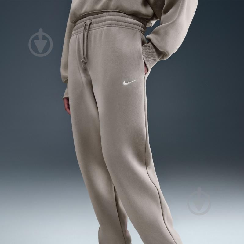 Штани Nike W NSW PHNX FLC HR OS PANT 2 FZ5996-009 р. S бежевий - фото 6