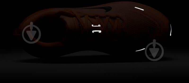 Кроссовки Nike Vomero Plus HV8150-801 р.43 - фото 12 Кроссовки Nike Vomero Plus HV8150-801 р.43 - фото 12