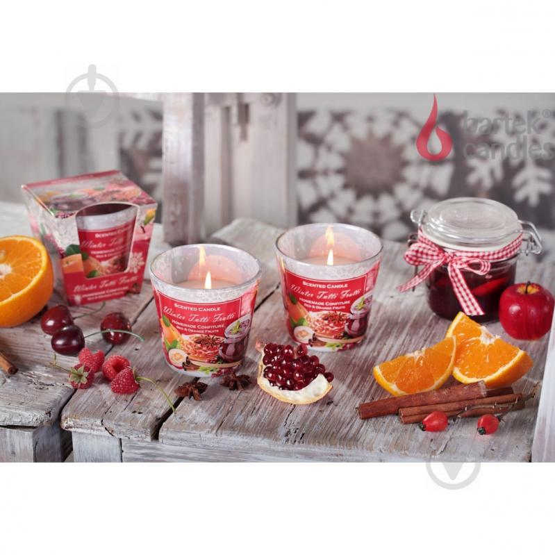 Свеча ароматическая Bartek Candles Зимняя тутти-фрутти (стекло 115 г) - фото 5