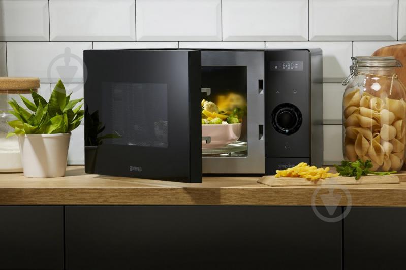 Микроволновая печь Gorenje MO235SYB - фото 7