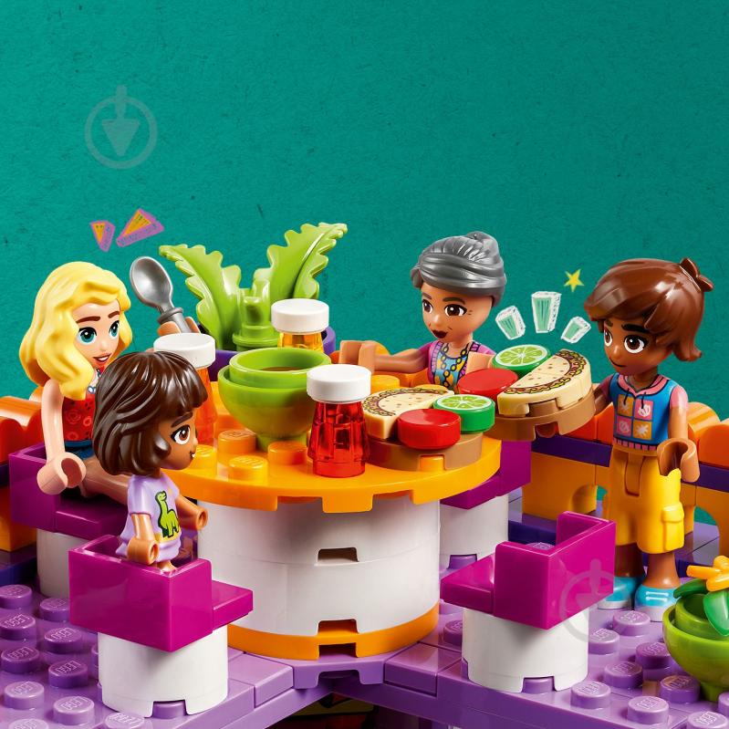 Конструктор LEGO Friends Хартлейк-Сіті. Громадська кухня 41747 - фото 8