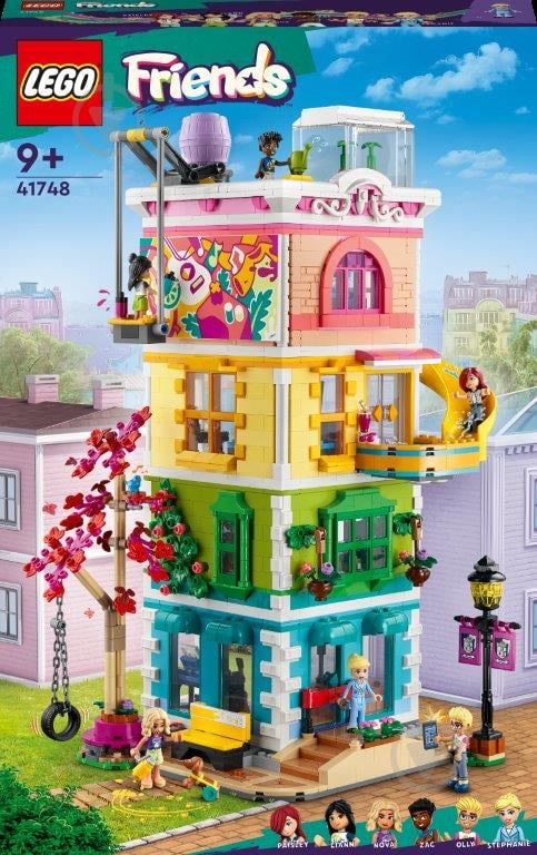 Конструктор LEGO Friends Хартлейк-Сити. Общественный центр 41748 - фото 1