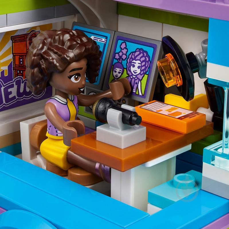 Конструктор LEGO Friends Фургон новостной редакции 41749 - фото 7