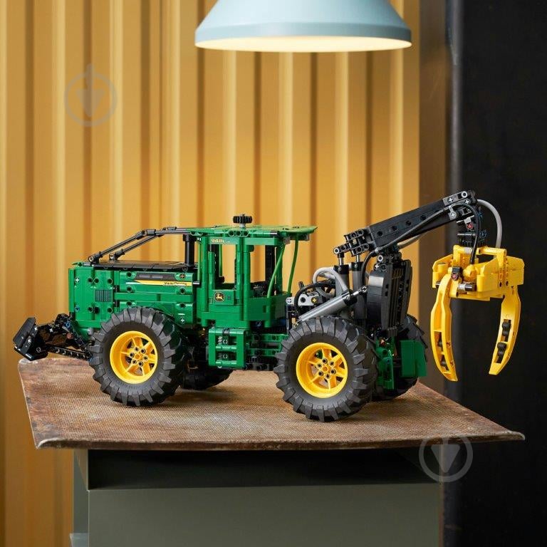 Конструктор LEGO Technic Трелювальний трактор John Deere 948L-II 42157 - фото 5