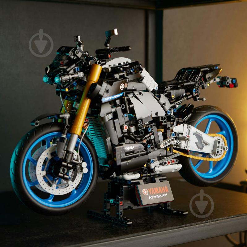 Конструктор LEGO Technic Yamaha MT-10 SP 42159 - фото 7