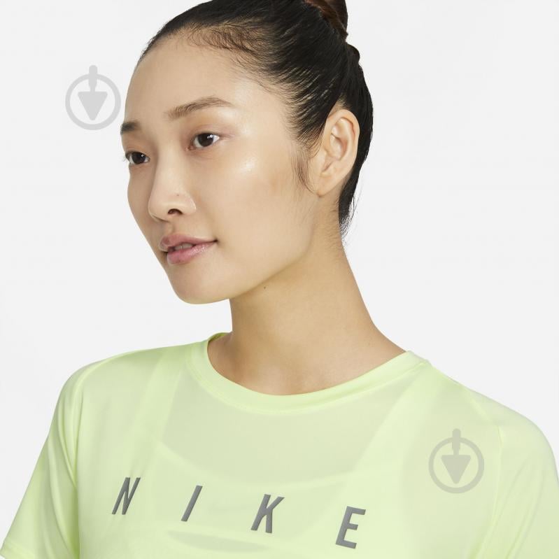 Футболка Nike W NK RUN DVN MILER TOP SS DC5236-701 р.S м'ятний - фото 4