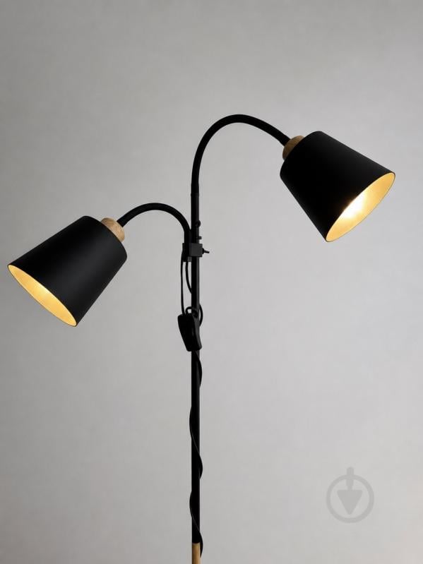 Торшер Bergs 40 Вт Е27 черный 1060-FL-2 Black - фото 4 Торшер Bergs 40 Вт Е27 черный 1060-FL-2 Black - фото 4