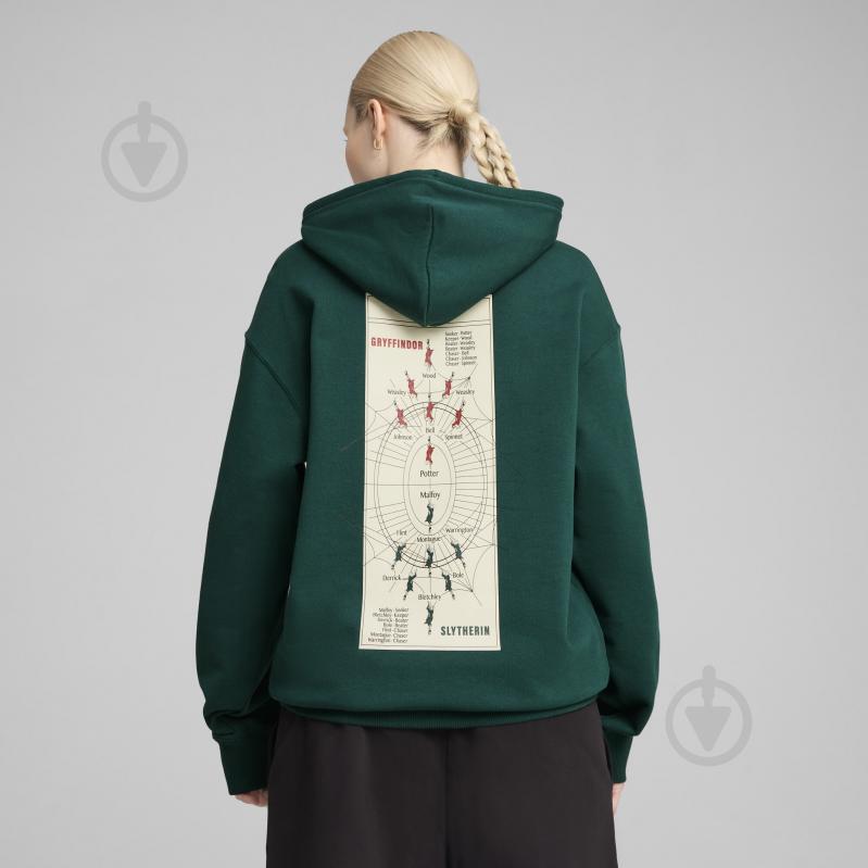 Джемпер Puma x HARRY POTTER Relaxed Graphic Hoodie TR 63009360 р.S зелений - фото 6 Джемпер Puma x HARRY POTTER Relaxed Graphic Hoodie TR 63009360 р.S зелений - фото 6
