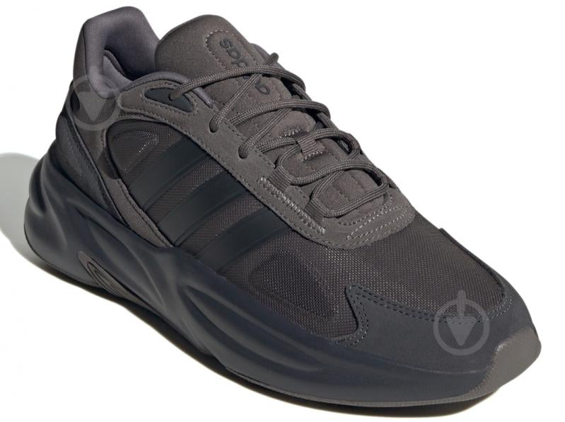 Кросівки чоловічі демісезонні Adidas OZELLE IG5984 р.42 чорні - фото 3