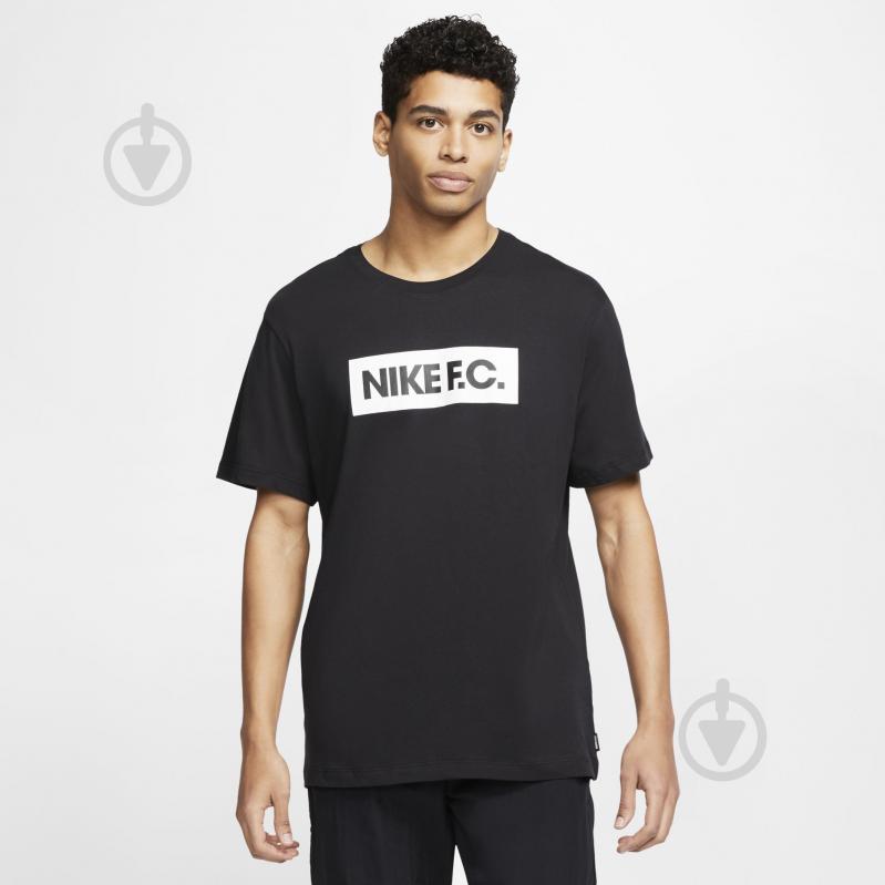 Футболка Nike M NK FC TEE ESSENTIALS CT8429-010 р.M черный - фото 1