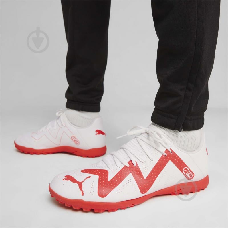 Cороконіжки Puma FUTURE PLAY TT 10738101 р.41 білий - фото 7