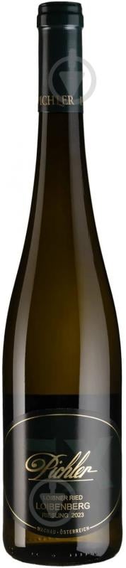 Вино F. X. Pichler Riesling Loibenberg Smaragd 2023 0,75 л - фото 1 Вино F. X. Pichler Riesling Loibenberg Smaragd 2023 0,75 л - фото 1