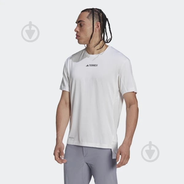 Футболка Adidas MT TEE HM4047 р.L белый - фото 1