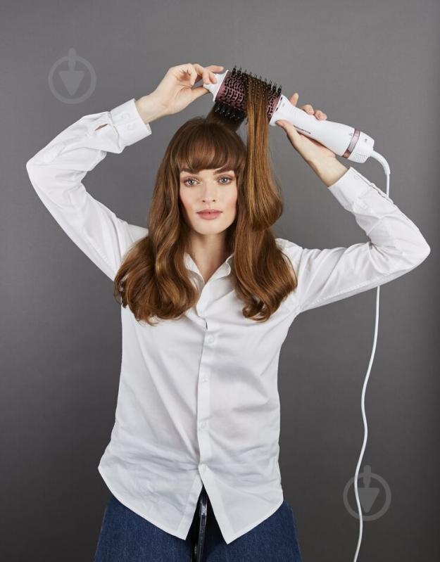 ВИТРИНА! Фен-щетка Rowenta VOLUMIZER OVAL BRUSH CF6135F0 - фото 4 ВИТРИНА! Фен-щетка Rowenta VOLUMIZER OVAL BRUSH CF6135F0 - фото 4