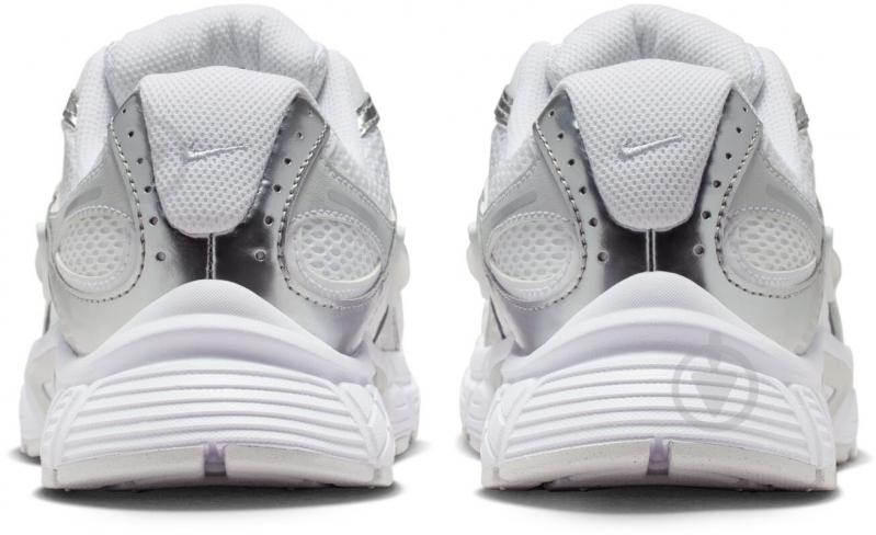 Кросівки Nike V5 RNR HQ7901-112 р.41 - фото 6