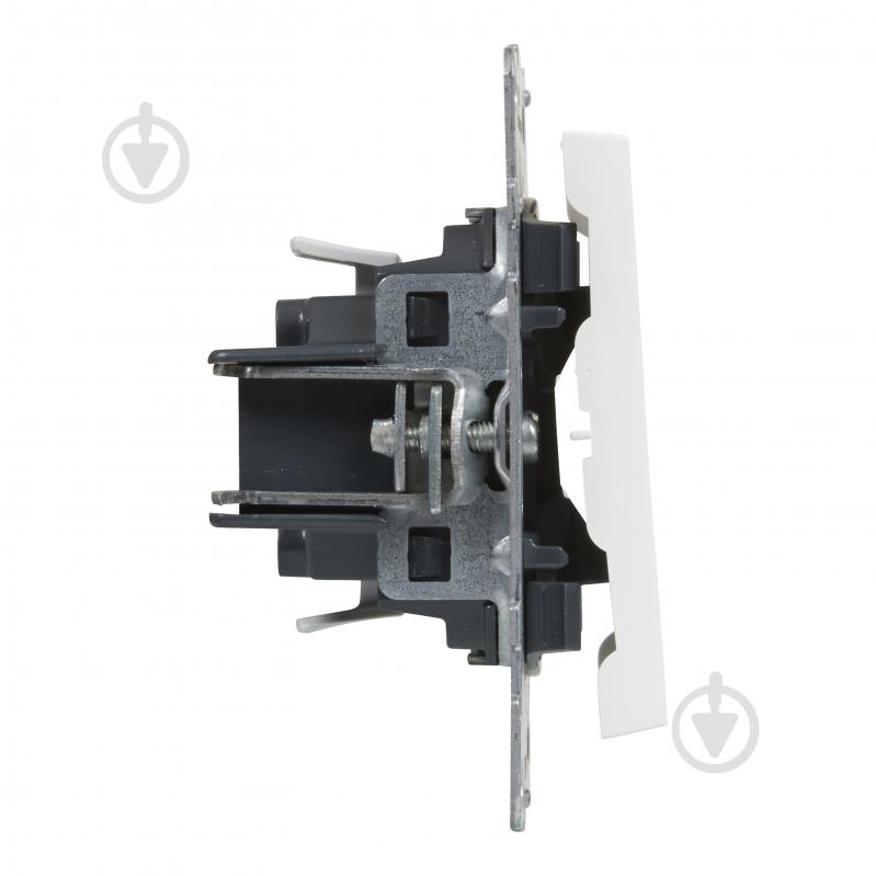 Переключатель проходной одноклавишный Legrand Suno без подсветки белый 721106 - фото 3 Переключатель проходной одноклавишный Legrand Suno без подсветки белый 721106 - фото 3