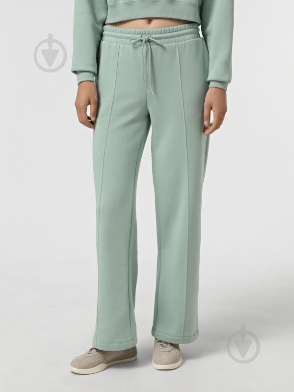 Штани Converse STR CHEV OPENHM PANT CVW5B583-M58 р. L зелений - фото 1 Штани Converse STR CHEV OPENHM PANT CVW5B583-M58 р. L зелений - фото 1