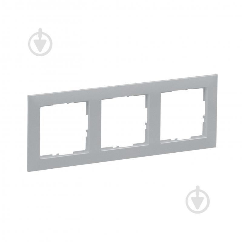 Рамка трехместная Legrand Suno универсальная титан 721603 - фото 1