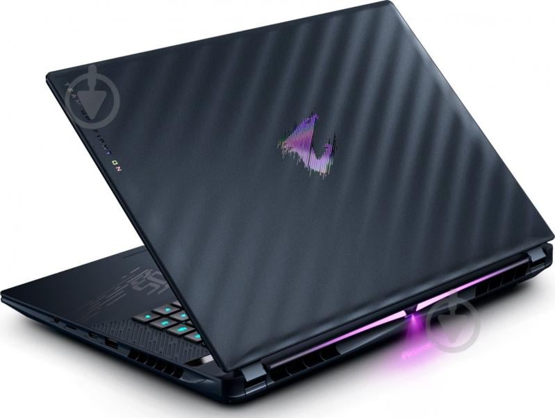 Ноутбук Gigabyte AORUS Master 16 16" (AORUS_16_BYHC5UAE65S) - фото 7 Ноутбук Gigabyte AORUS Master 16 16" (AORUS_16_BYHC5UAE65S) - фото 7