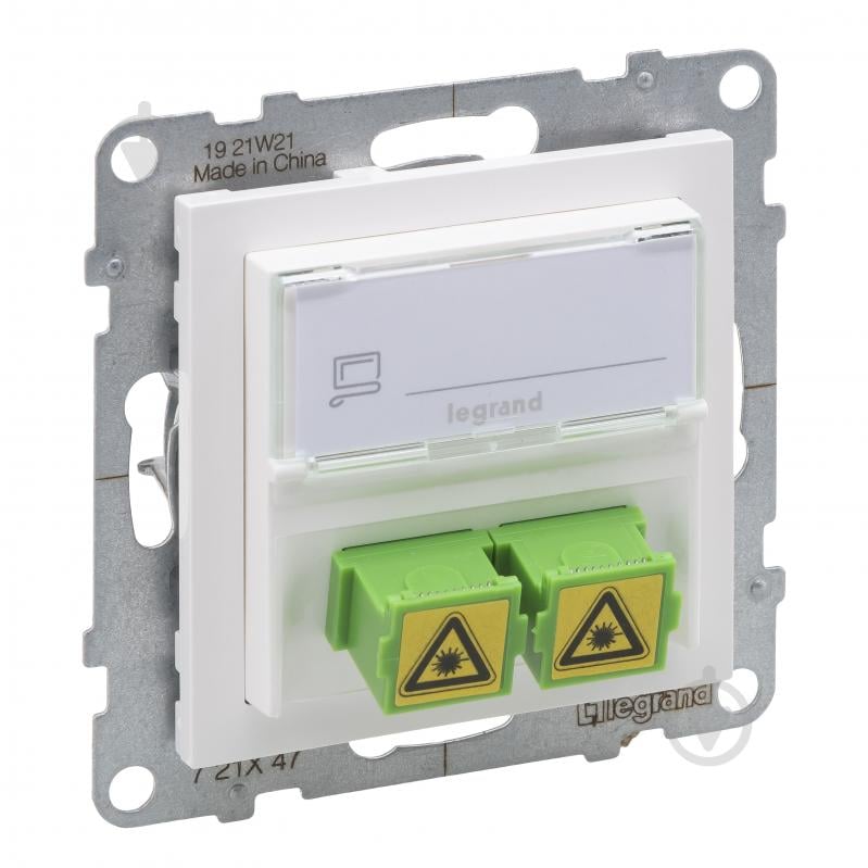 Розетка комп’ютерна Legrand Suno IP20 білий 721147 - фото 1