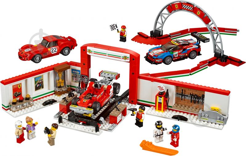 Конструктор LEGO Speed Champions Гараж Ferrari 75889 - фото 3