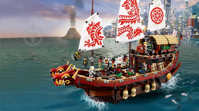 Конструктор LEGO Ninjago Летающий корабль Мастера Ву 70618 - фото 16 Конструктор LEGO Ninjago Летающий корабль Мастера Ву 70618 - фото 16