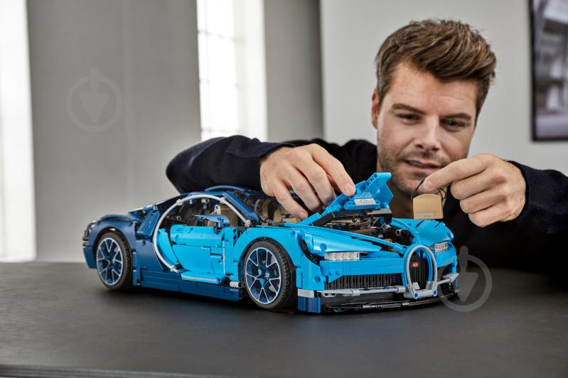 Конструктор LEGO Technic Автомобиль Bugatti Chiron 42083 - фото 73