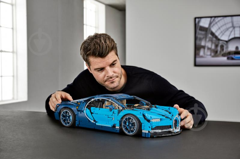 Конструктор LEGO Technic Автомобиль Bugatti Chiron 42083 - фото 83